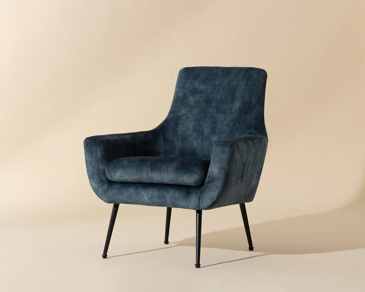Aletta Lounge Chair - Image 9