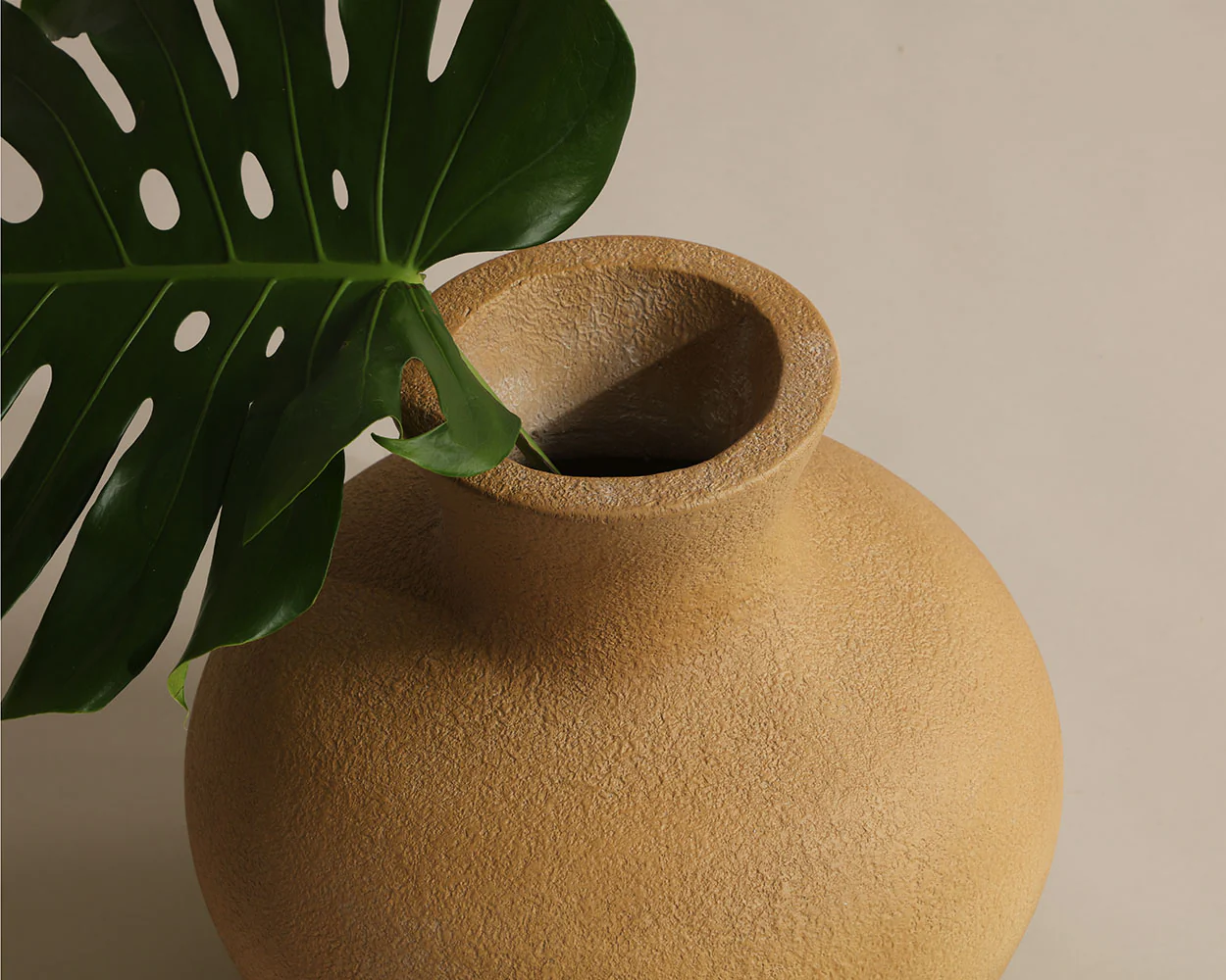 Amal Vase - Image 3