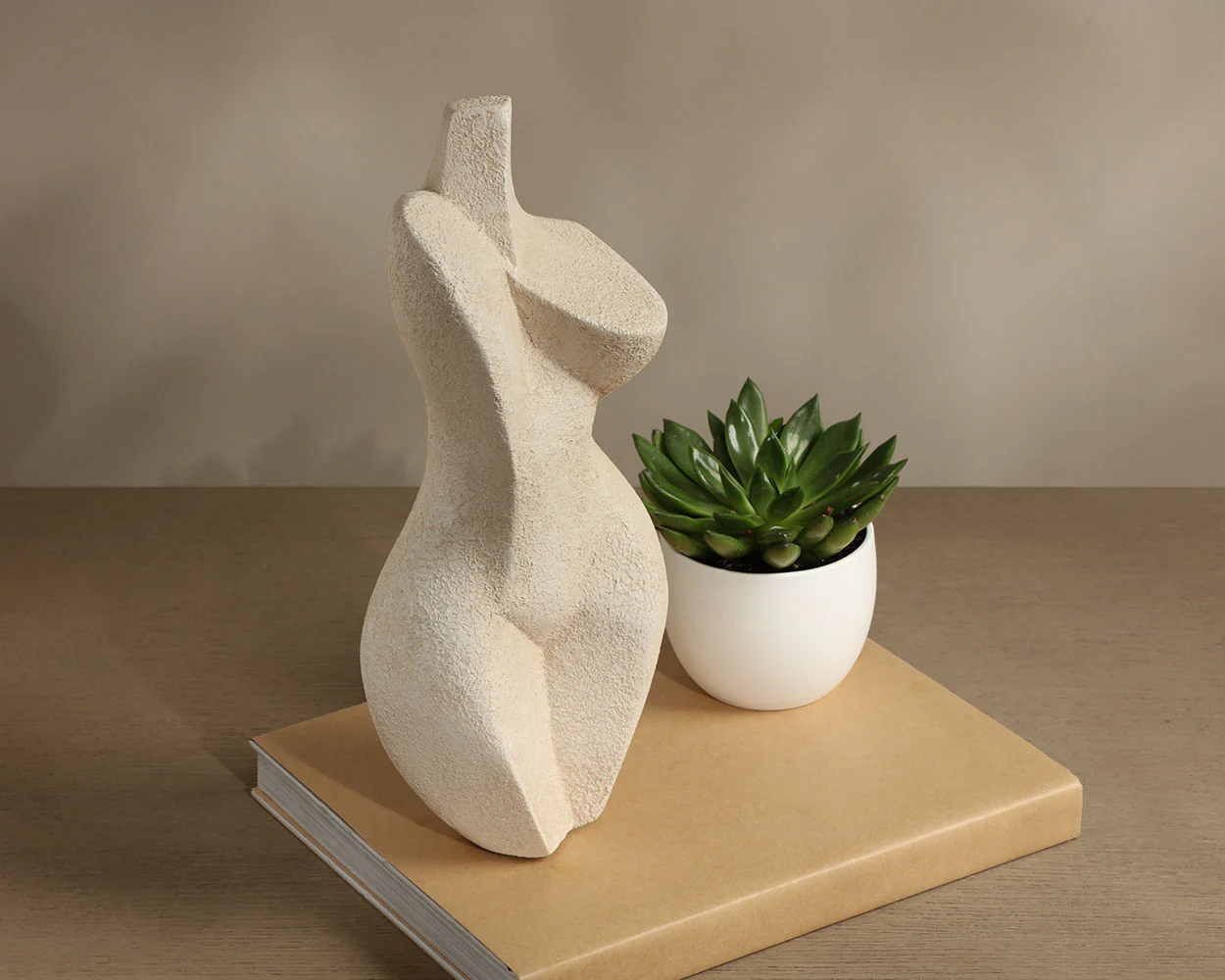 Aphrodite Sculpture - Image 2