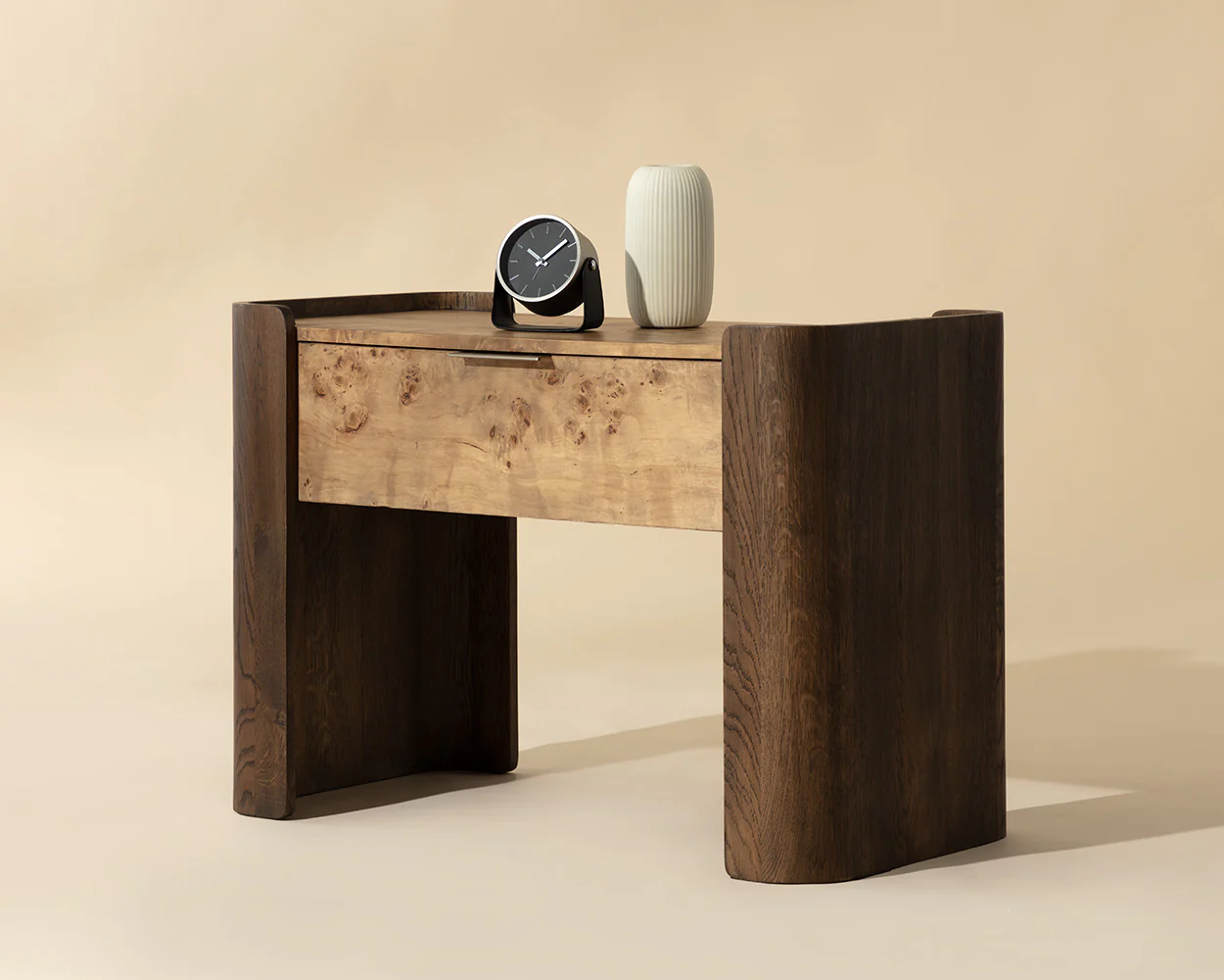 Beryl Nightstand - Image 4