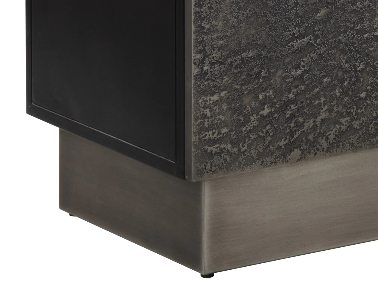 Caddo Sideboard - Image 9