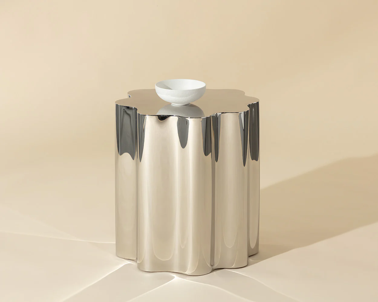 Dahlia Side Table - Image 2