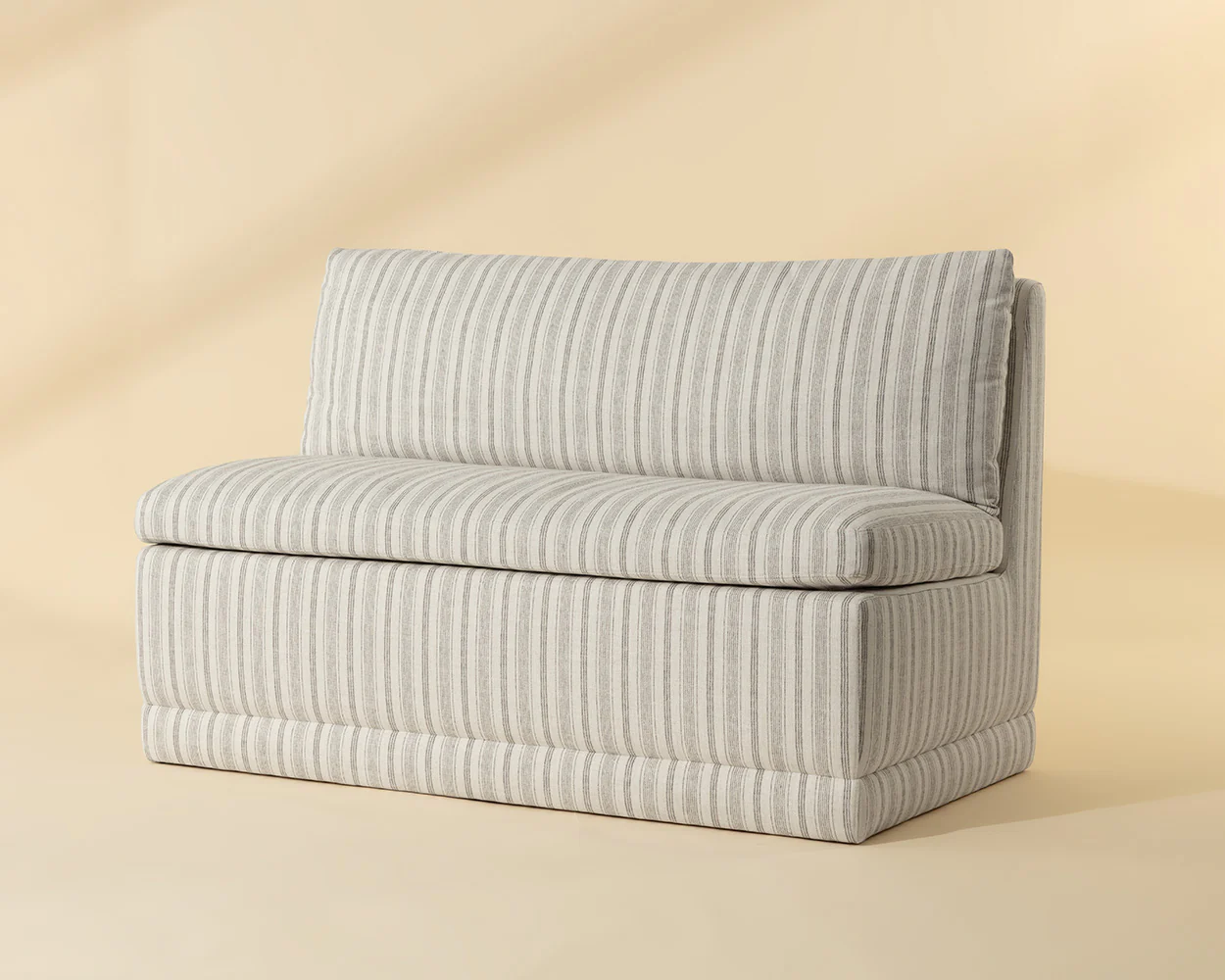 Donatella Banquette - Image 20
