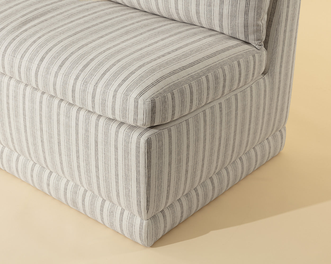 Donatella Banquette - Image 22