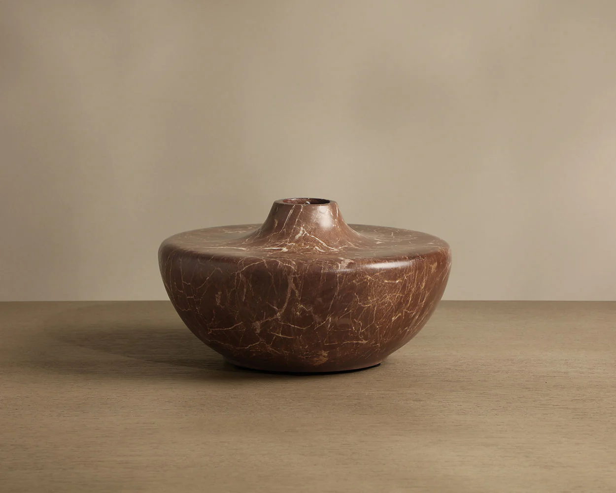 Estruscan Vase - Image 3