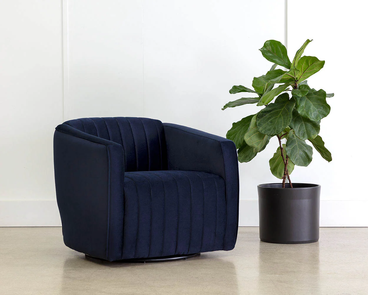 Garrison Swivel Lounge Chair - Image 2