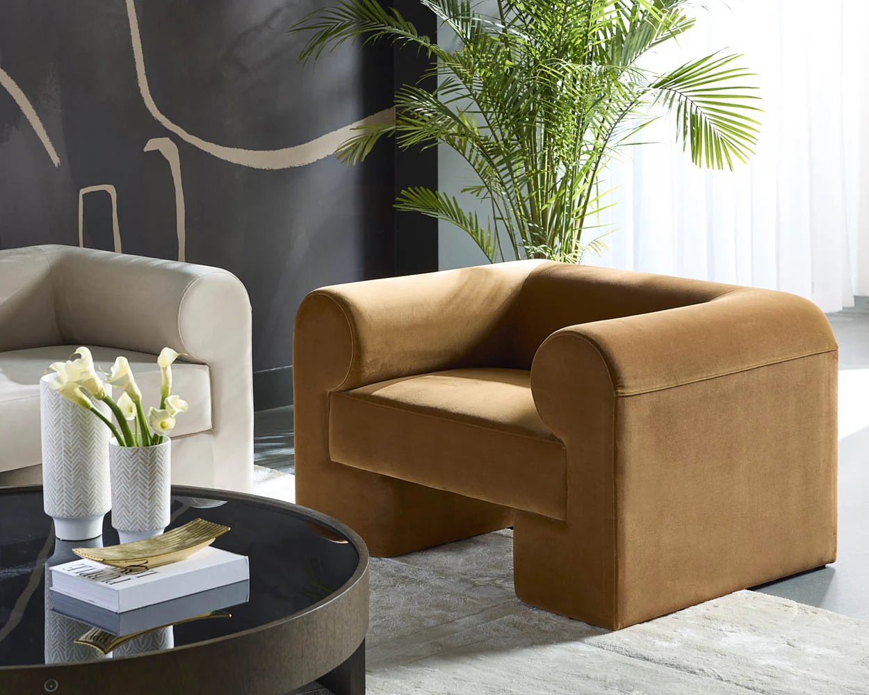 Ionic Armchair - Image 2