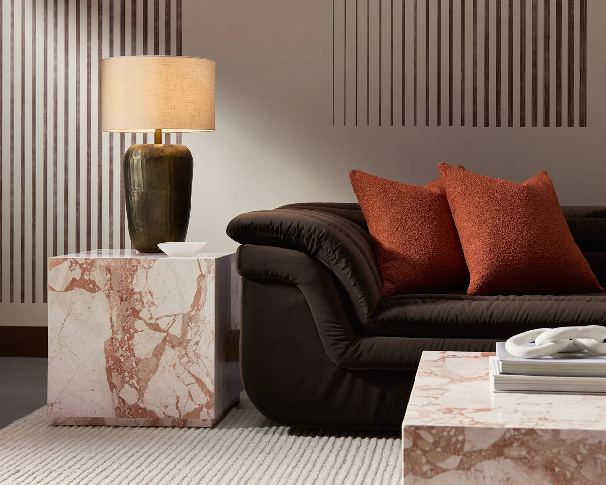 Ishani Table Lamp - Image 2