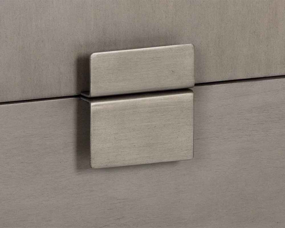 Jade Dresser - Image 9