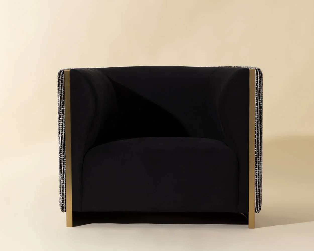 Larron Armchair - Image 14