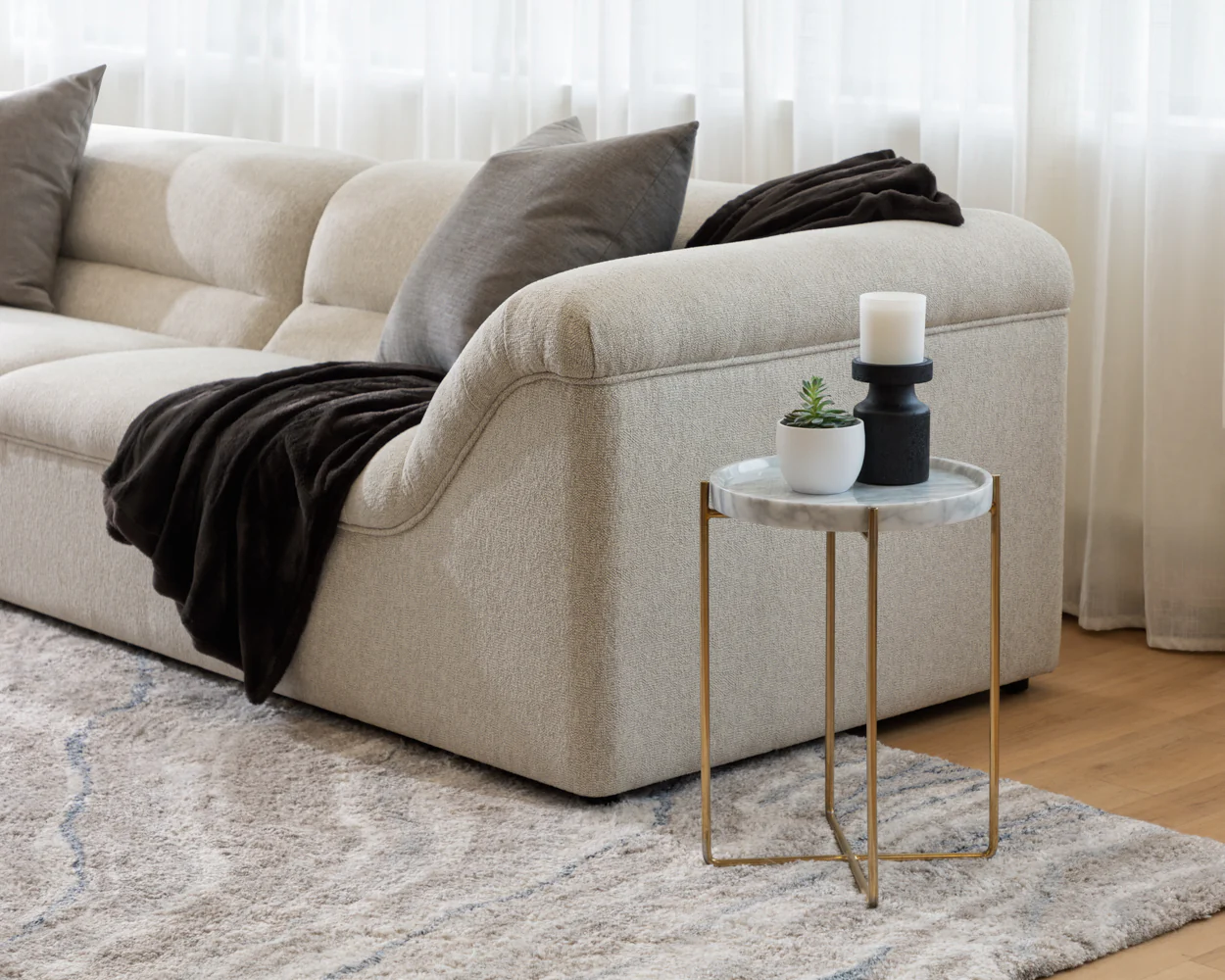 Liv End Table - Image 2