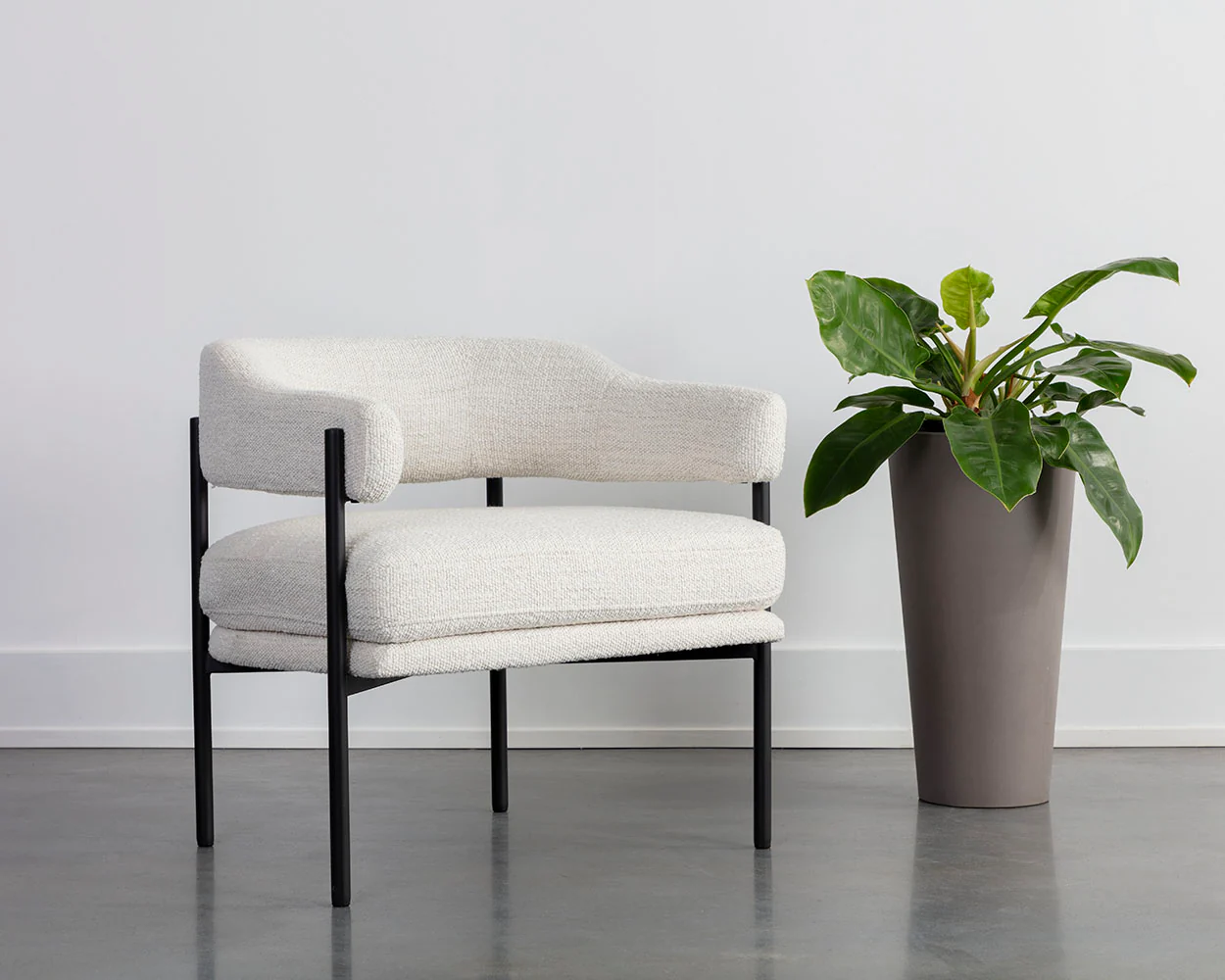 Lola Lounge Chair - Image 2