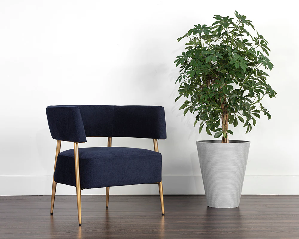 Maestro Lounge Chair - Image 8
