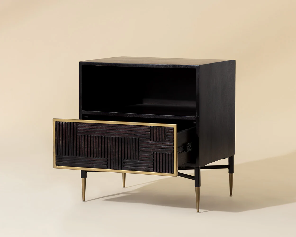 Markwood Nightstand - Image 3
