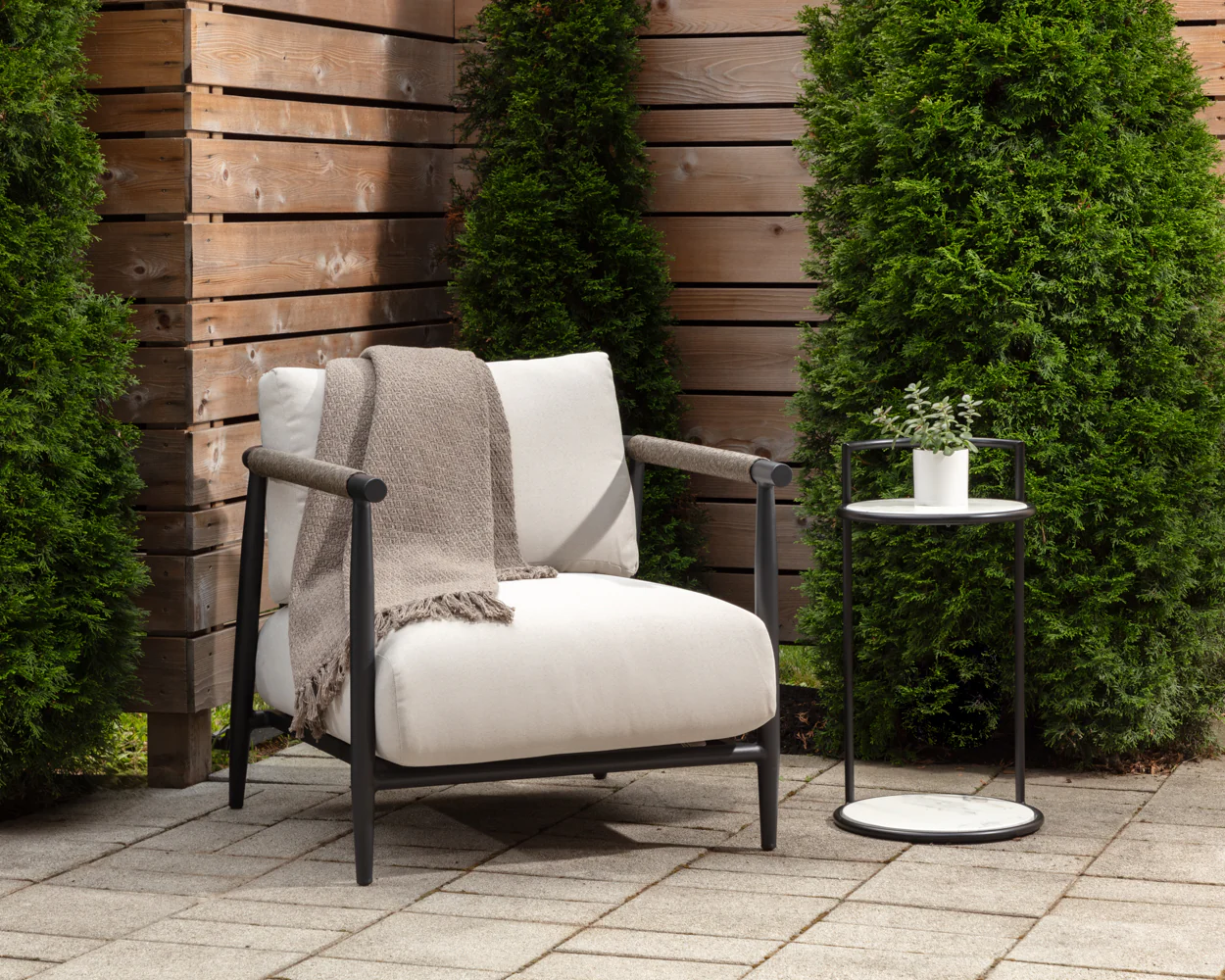 Muros Lounge Chair - Black - Image 2