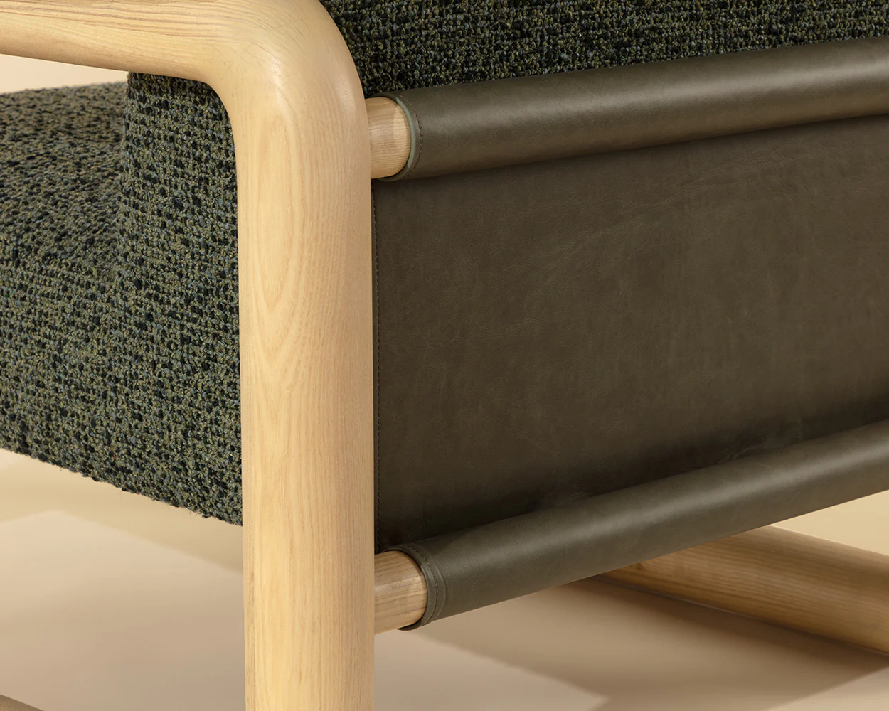 Nubo Lounge Chair - Image 4
