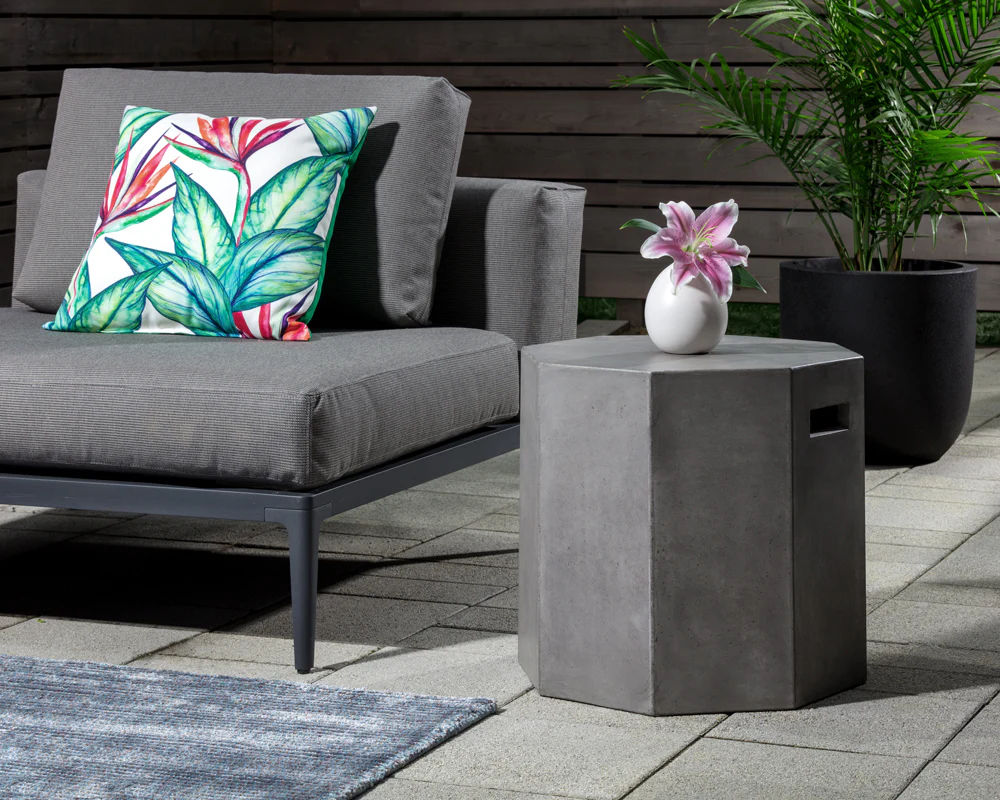 Ollo End Table - Image 2