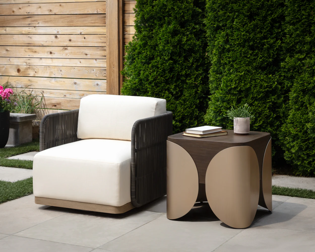 Ravenna Swivel Armchair - Image 2