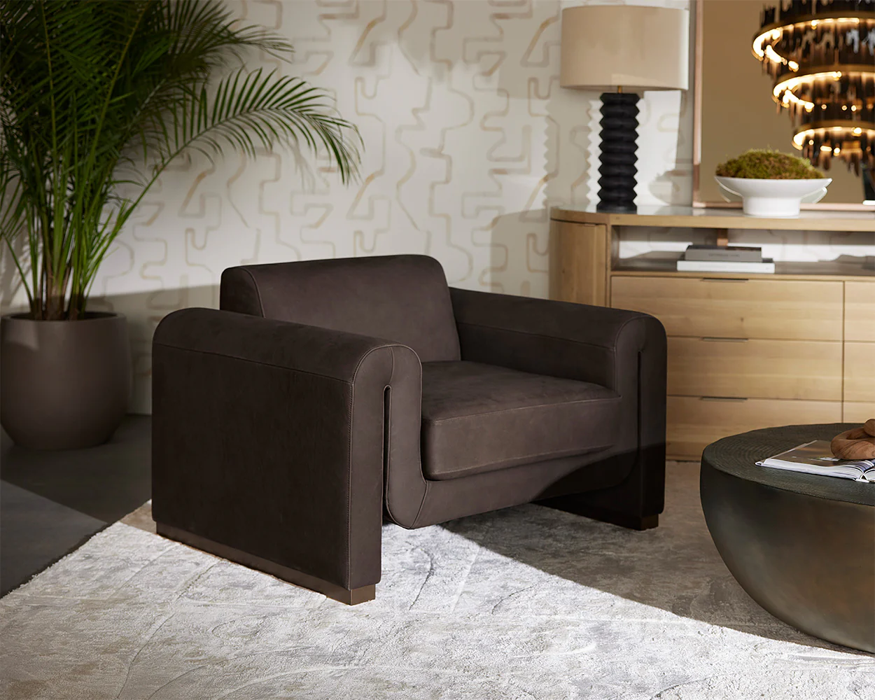 Romer Armchair - Image 16