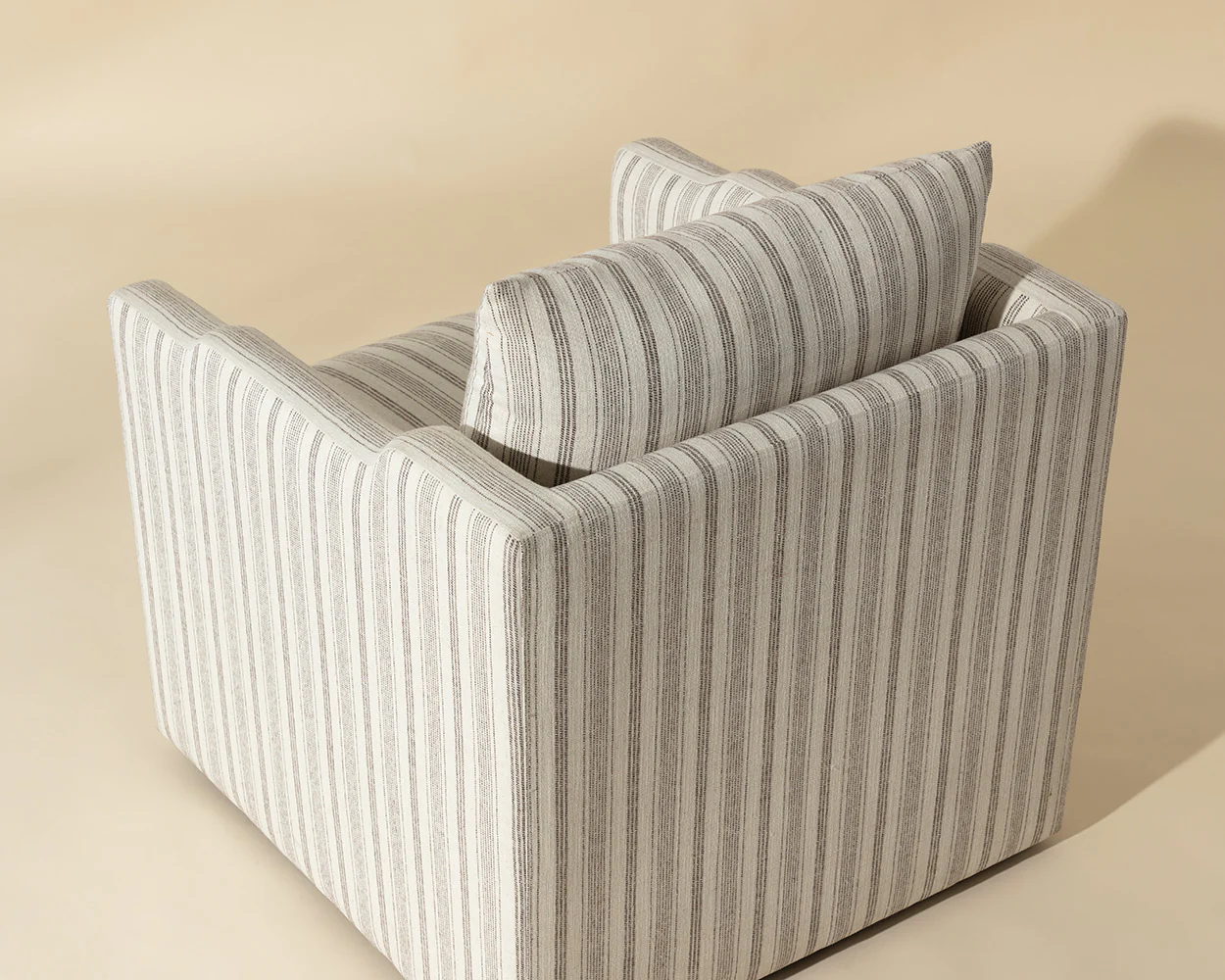 Roosevelt Swivel Lounge Chair - Image 4