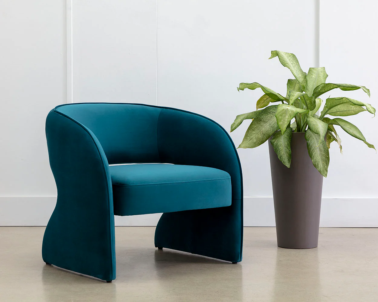 Rosalia Lounge Chair - Image 2