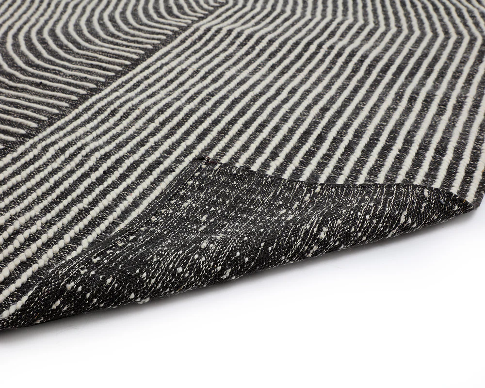 Serene Hand-woven Rug - Image 4
