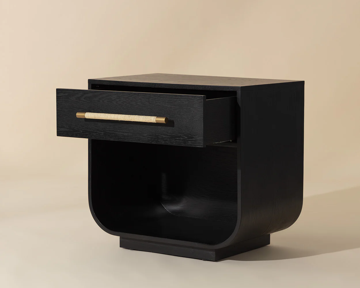 Tarrant Nightstand - Image 6