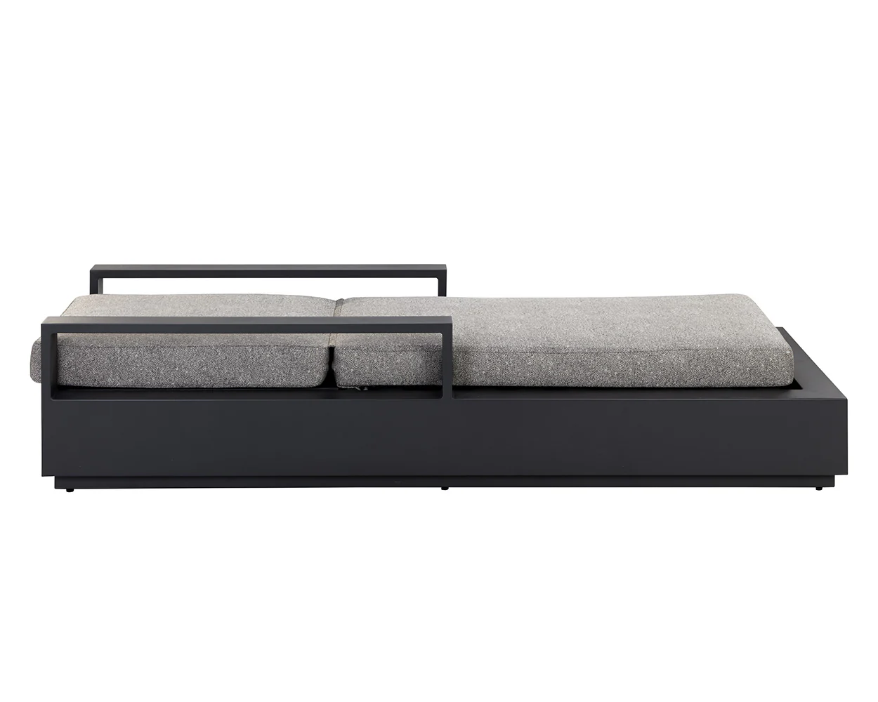 Tavira Lounger - Image 4