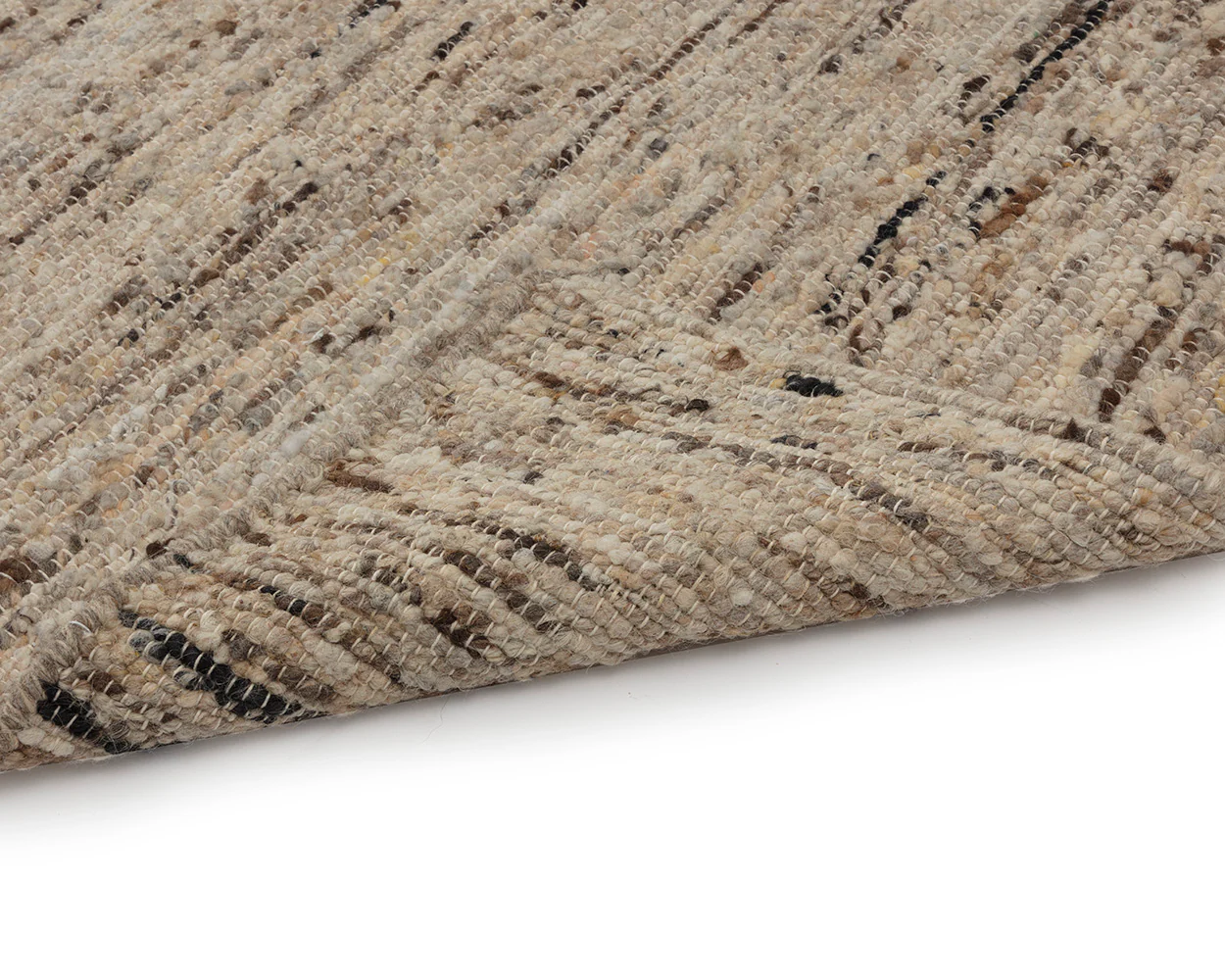 Terena Hand-woven Rug - Image 3
