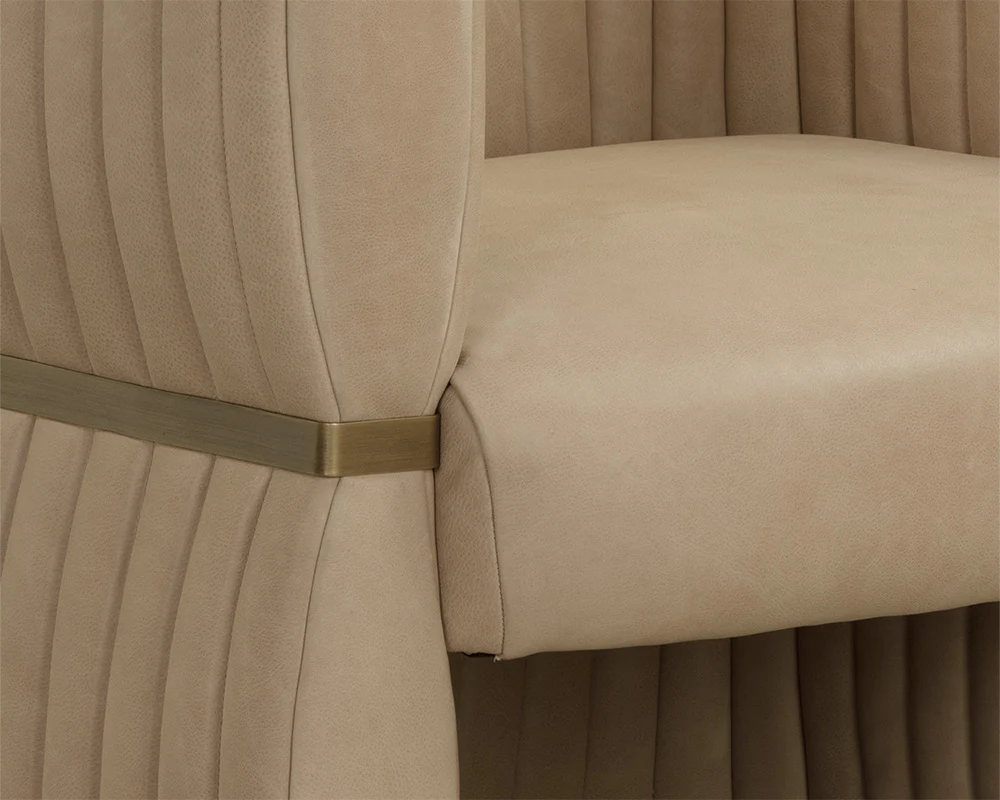 Tryor Lounge Chair - Image 11