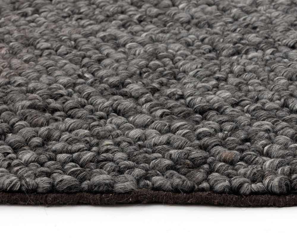 Umea Hand-woven Rug - Image 6