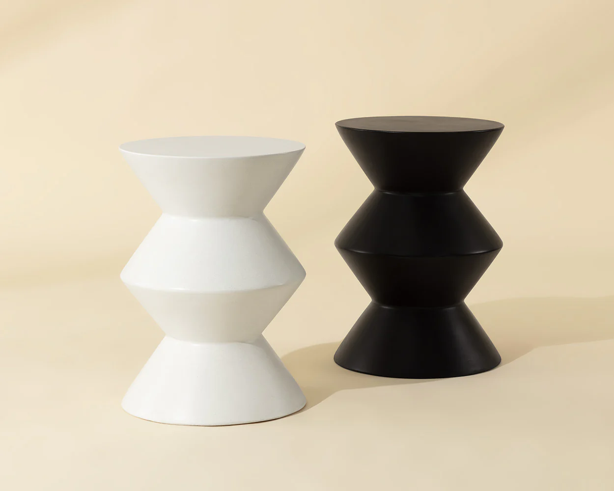 Union End Table - Image 4