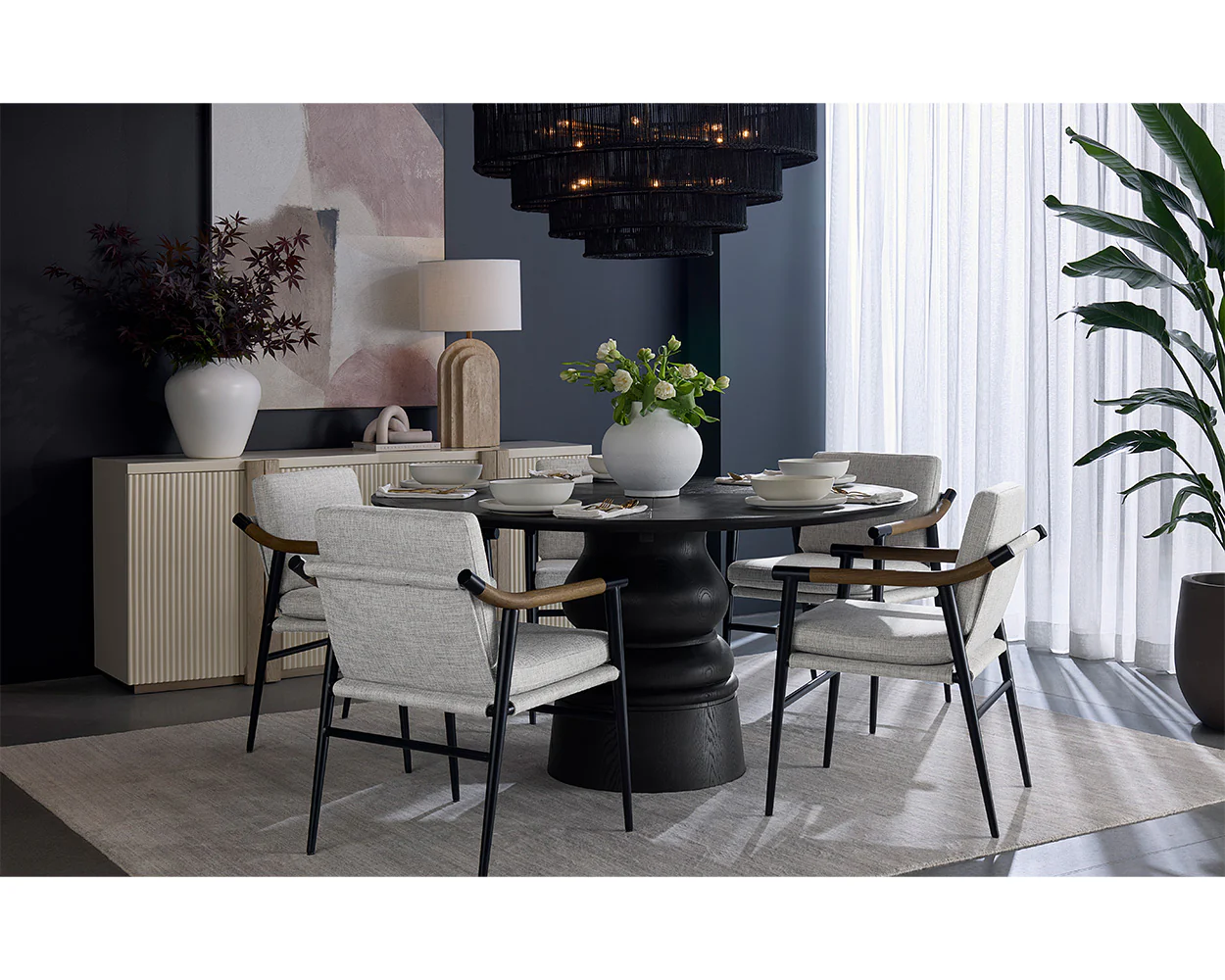 Venetta Sideboard - Image 3