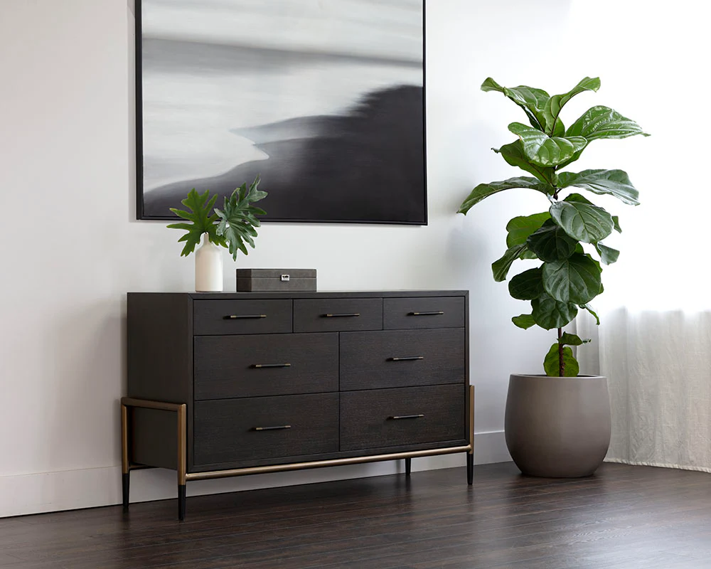 Weldrick Dresser - Image 2