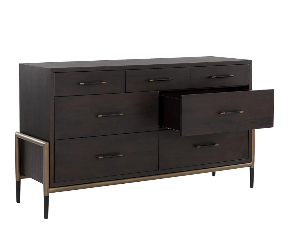 Weldrick Dresser - Image 4